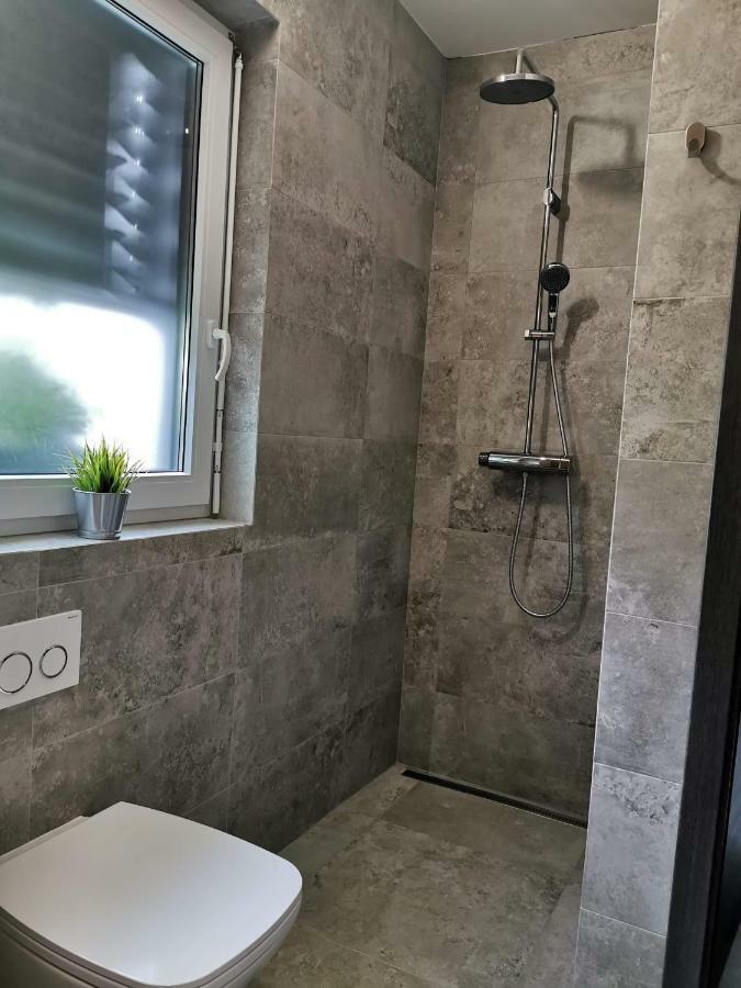 Brand New House Luna Блед Екстер'єр фото