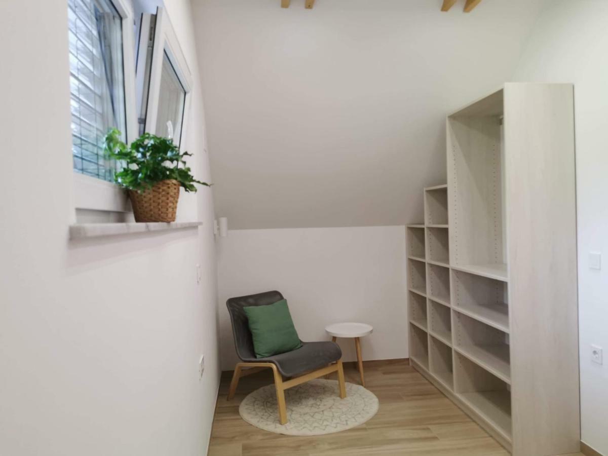 Brand New House Luna Блед Екстер'єр фото